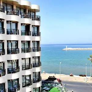 By Karaaslan Hotel Kuşadası